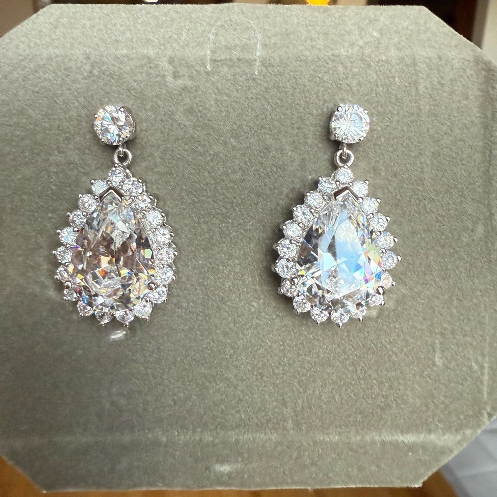 Nolan Miller Crystal Teardrop Drop Earrings Pierced Silver Tone Glam